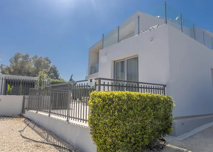 ヴィラ Polymnia Luxury