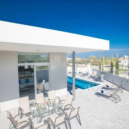 Polymnia Luxury Villa *