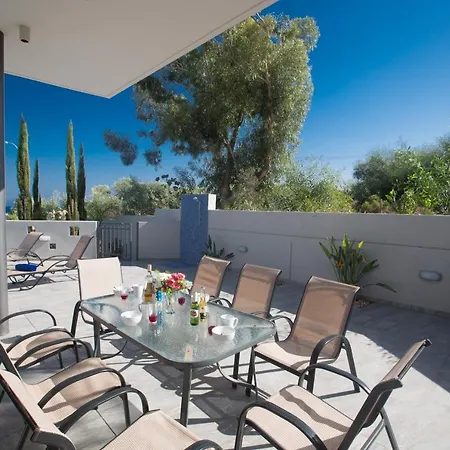 וילה Polymnia Luxury פרוטאראס