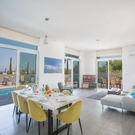 Polymnia Luxury Villa Protaras