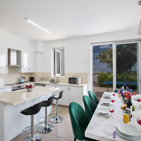 Polymnia Luxury فيلة *