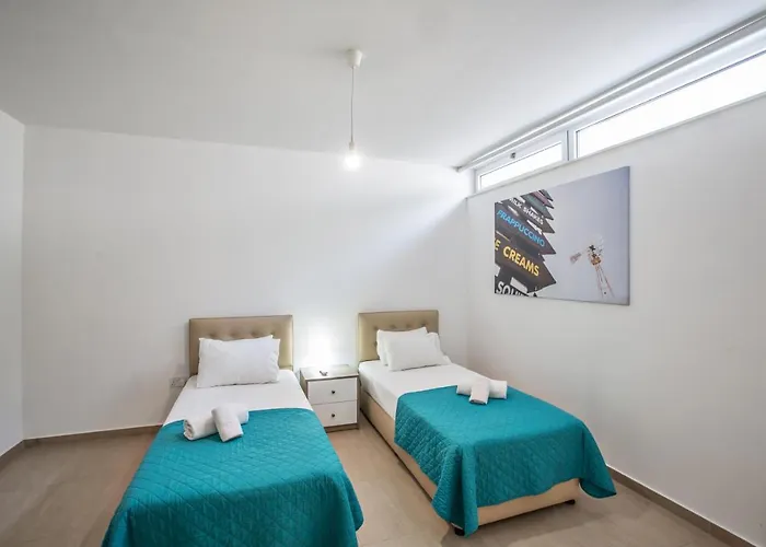 Polymnia Luxury Villa *