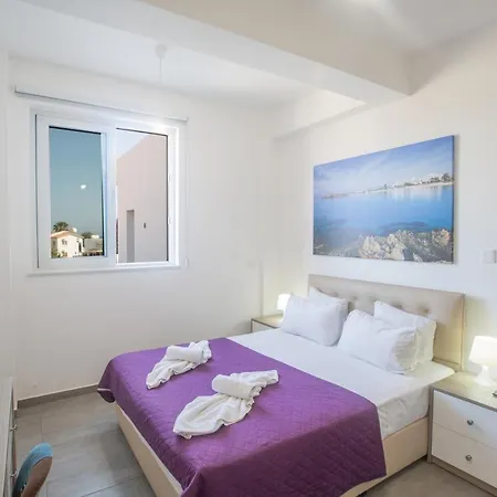 Polymnia Luxury Вилла